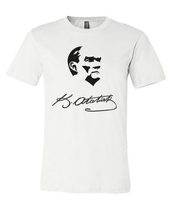 MUSTAFA KEMAL ATATURK AND SIGNATURE T-SHIRT - Altin Grocery T-Shirt Altin Grocery